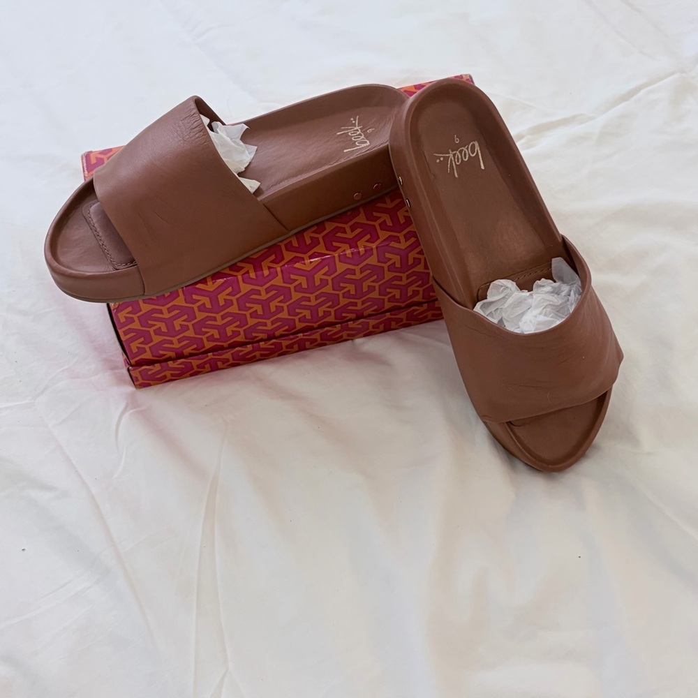 beek Brown leather platform Slide Sandals - Picture 10 of 13